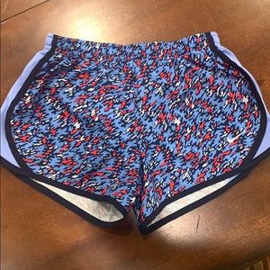 Big kids’ Nike Dri-Fit Tempo